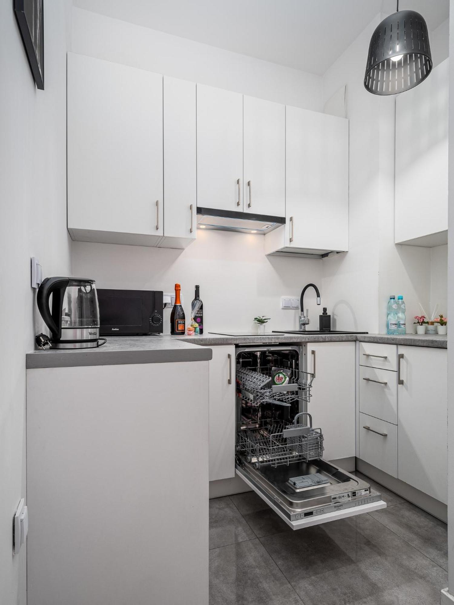 Apart D&K Free Parking Aleja Prymasa Tysiaclecia 83A Appartement Warschau Buitenkant foto